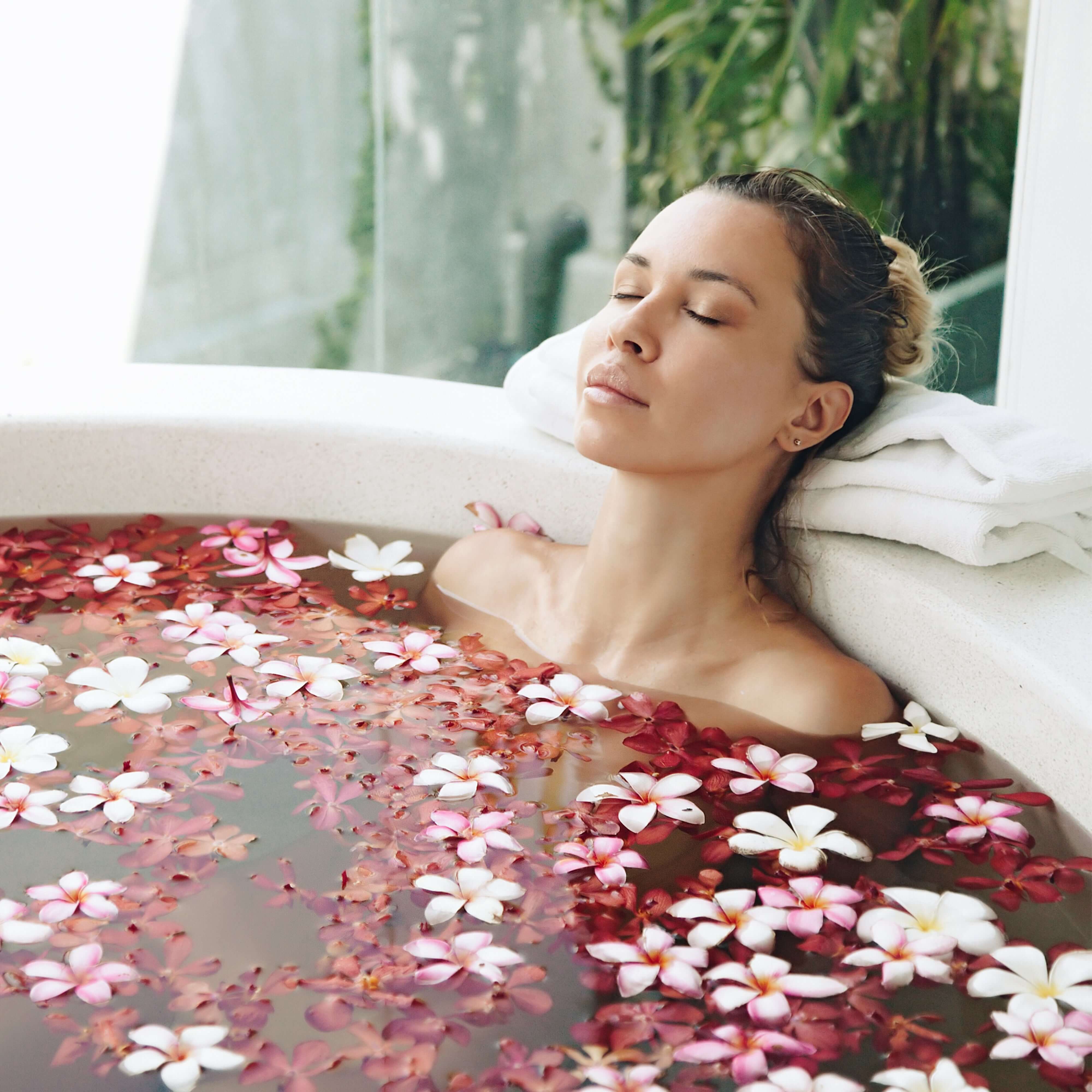 Bath essentials including body care products designed for daily comfort and modern routines at British Harmonia