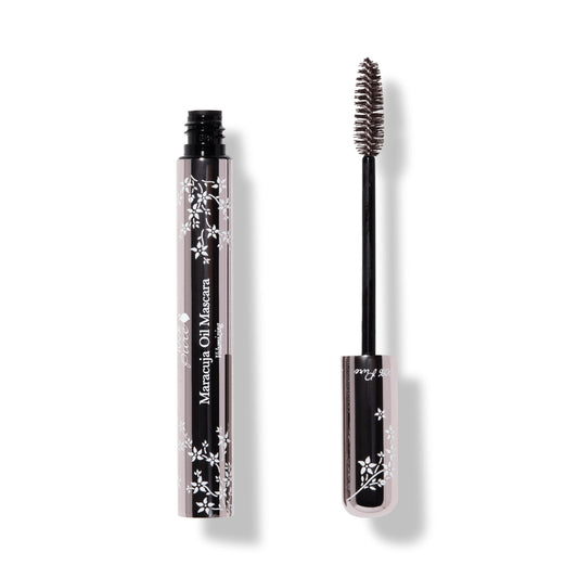 100% PURE Maracuja Oil Mascara bottle shows natural pigment technology for bold eyes