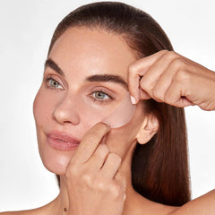 111SKIN NAC Y2 treatment mask supporting brightening and texture refinement.