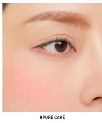 Application brush demonstrating smooth blending with 3CE blush