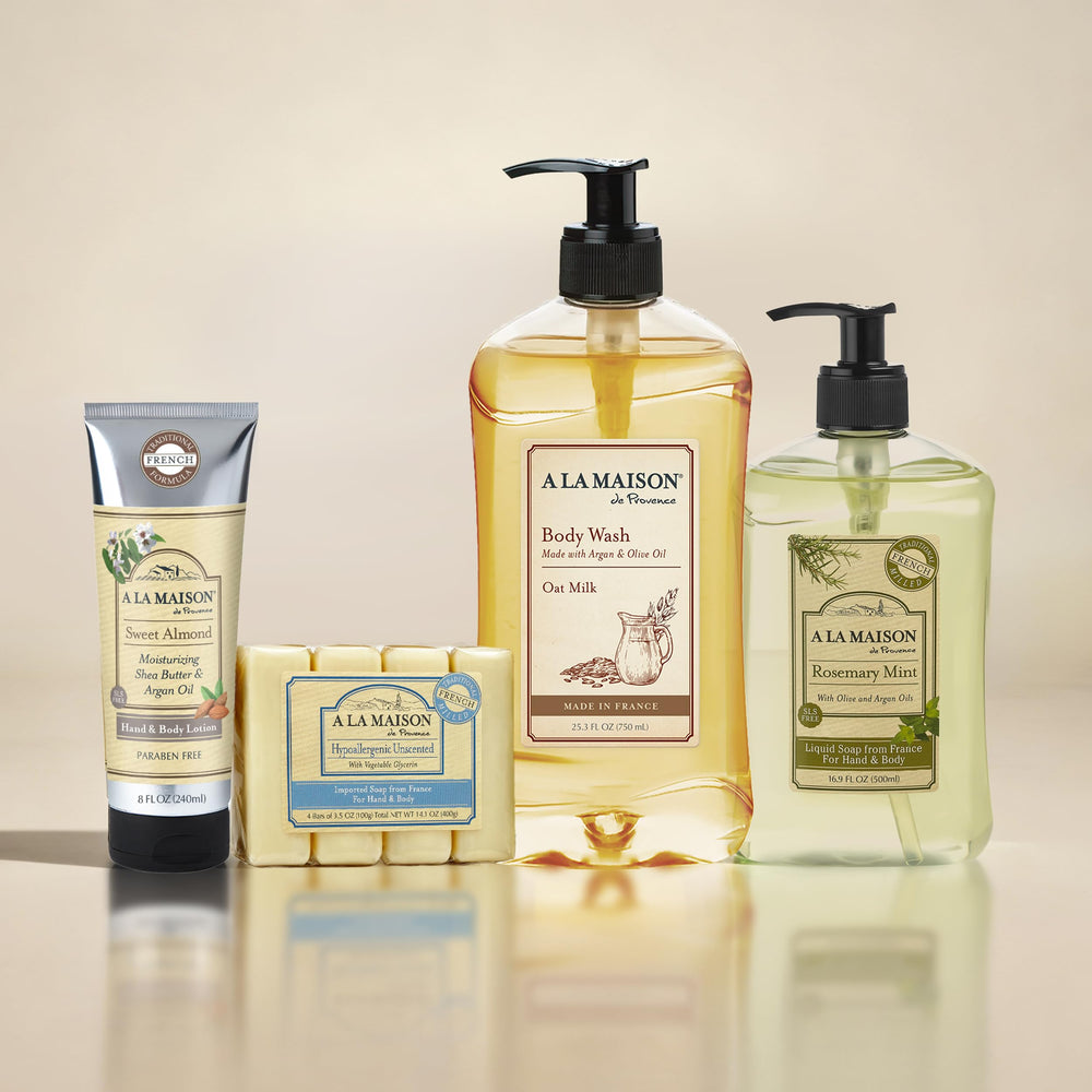A La Maison Lavender Aloe Body Wash texture closeup demonstrates glycerin-rich, smooth lather.