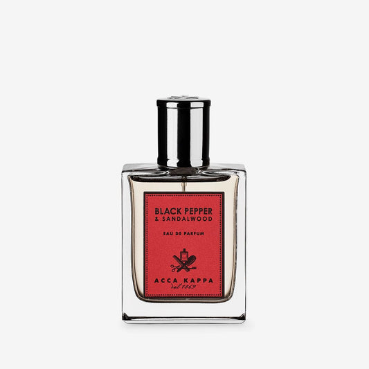 Acca Kappa bottle front view highlighting bold black pepper and sandalwood notes for an inviting evening vibe.
