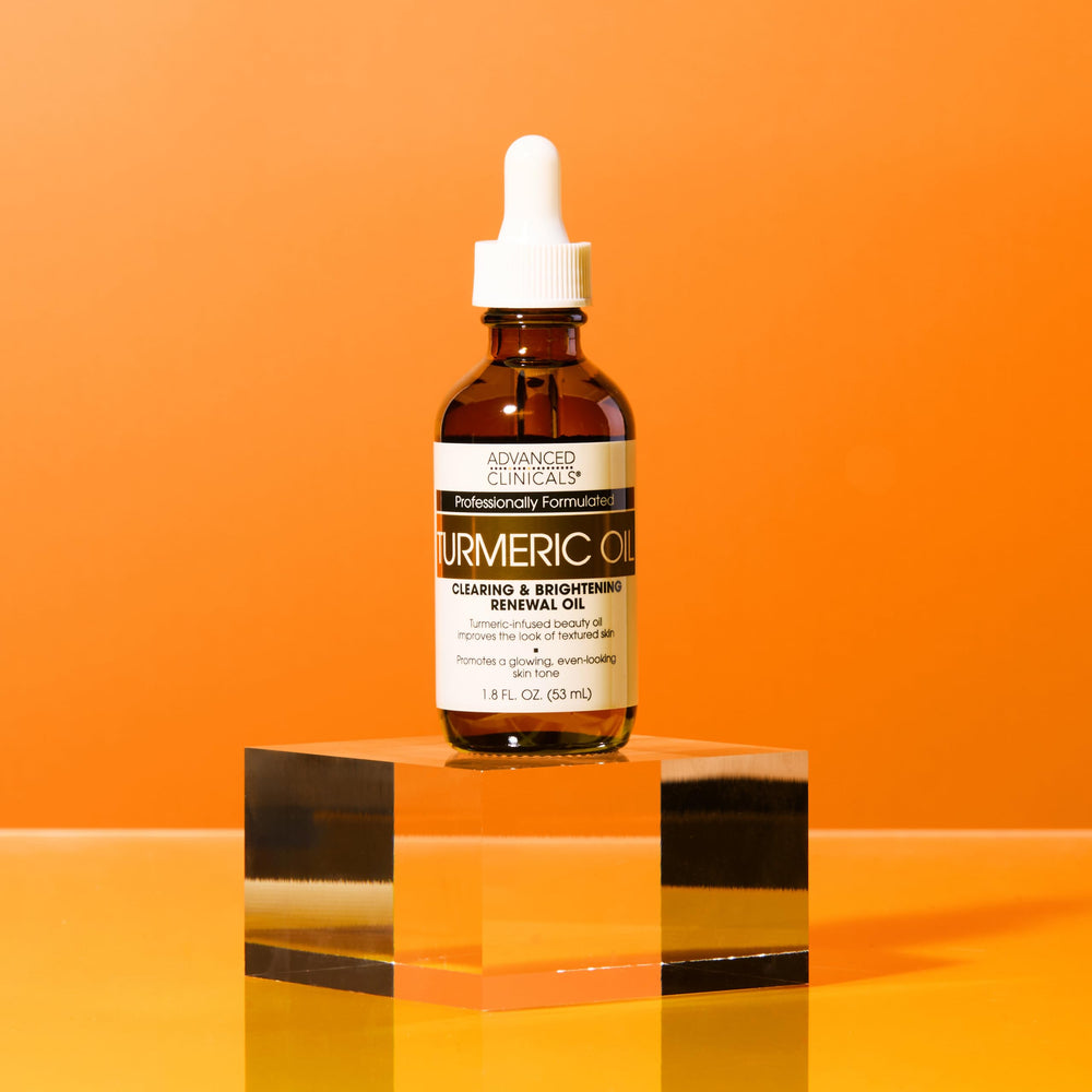 Advanced Clinicals Turmeric Oil Serum glow on skin after use.