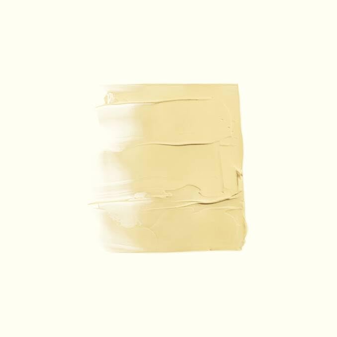 Aesop Perfect Facial Hydrating Cream texture on skin shows smooth, breathable moisture.