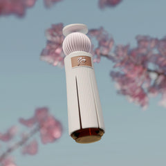 Ahmed Al Maghribi Marj vial pour demonstrates effortless application with a light spritz.