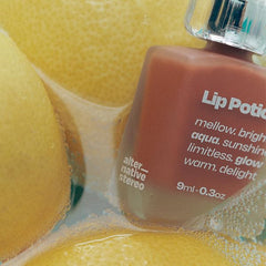 Alternativestereo Lip Potion Aqua Glow No.7 Pink Soda delivers effervescent pink glow with lightweight comfort