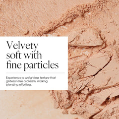 AmeliSeoul Yogurt compact demonstrates crease-free, longwear possibilities.