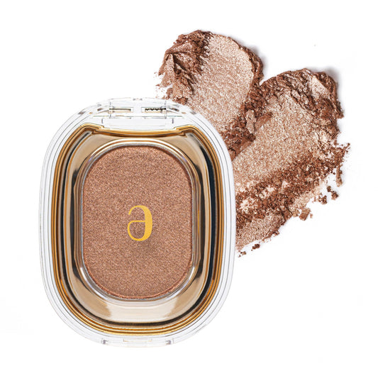 AmeliSeoul Sugar Gold sparkle close-up for luminous eye accents.