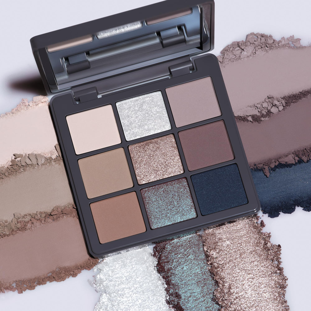 Anastasia Beverly Hills Haze Mini Eyeshadow Palette talc-free formula for sensitive eyes.