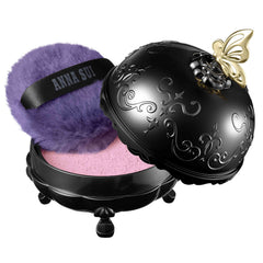 ANNA SUI Loose Face Powder pink 300 warms skin with gentle glow