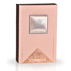 Heibah heart notes with Bulgarian rose and jasmine for floral depth.