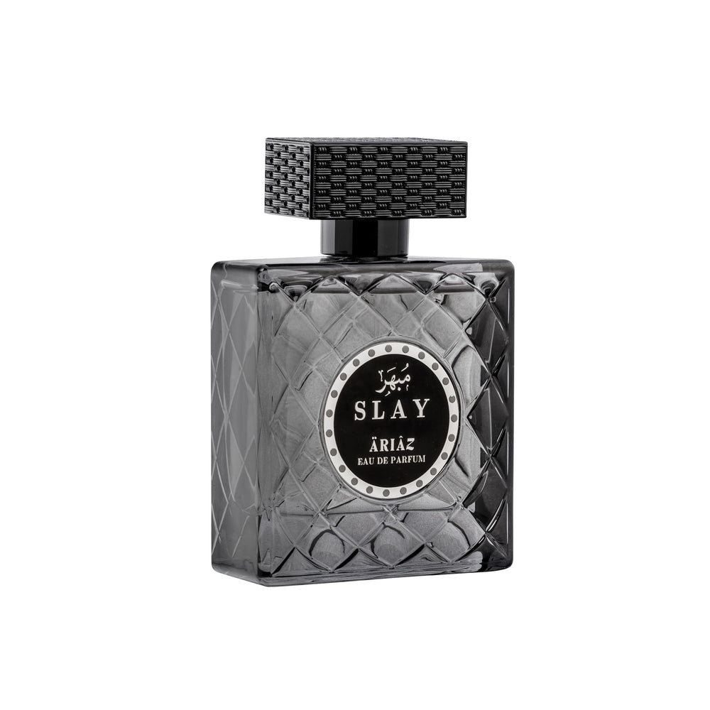 ARIAZ Slay night-out scene, ideal for fall and winter evenings