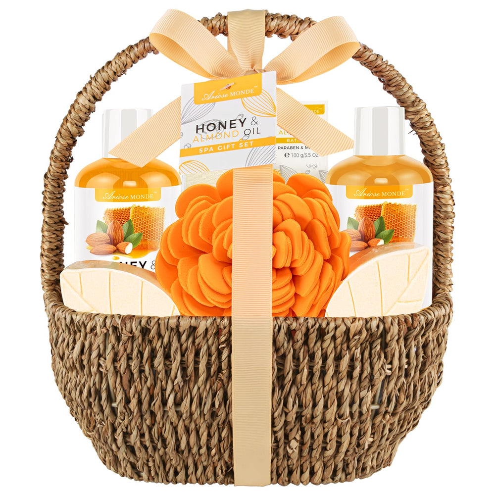 ArioseMonde Bath Spa Gift Basket with honey almond, ideal for gifting.