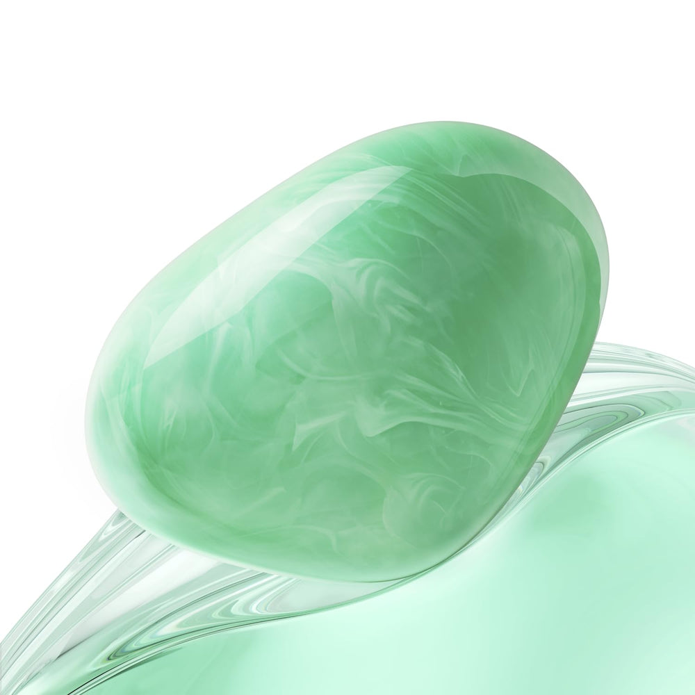 Armani Beauty Acqua Di Gioia EDP Intense bottle design echoes turquoise sea tones.
