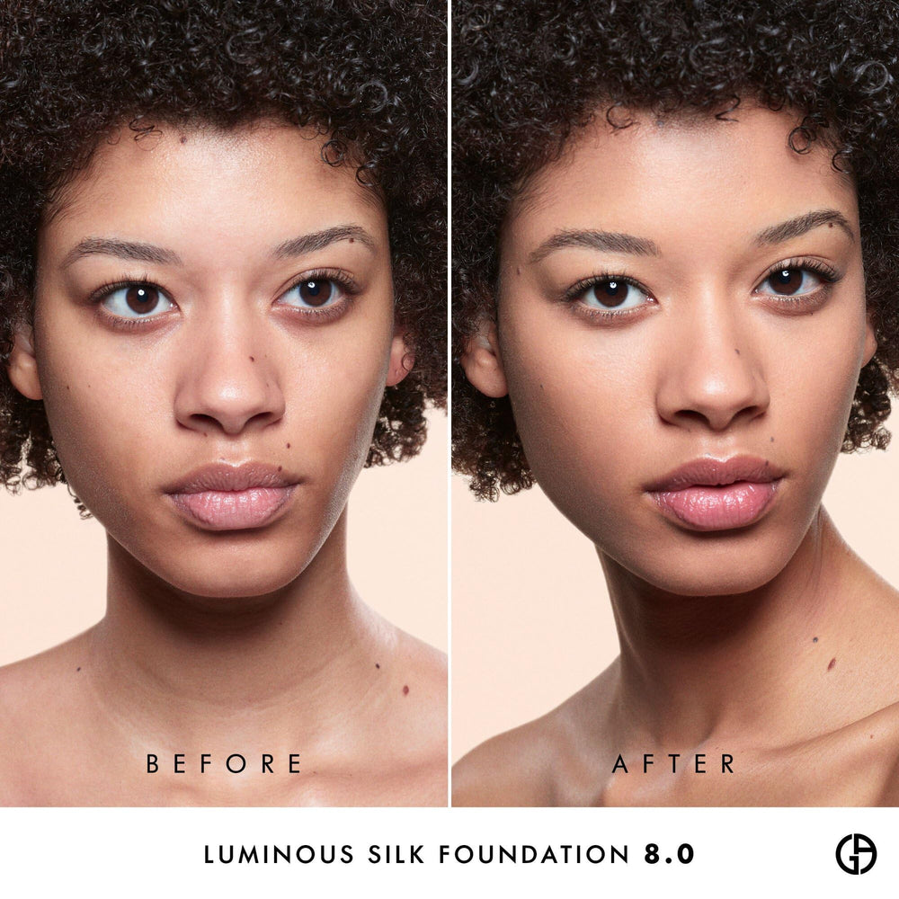 Macro texture close-up highlights micro-fil technology for feather-light feel.