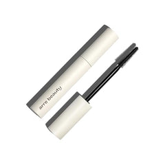 Jet-black Ace High Tubing Mascara swatch for rich definition.