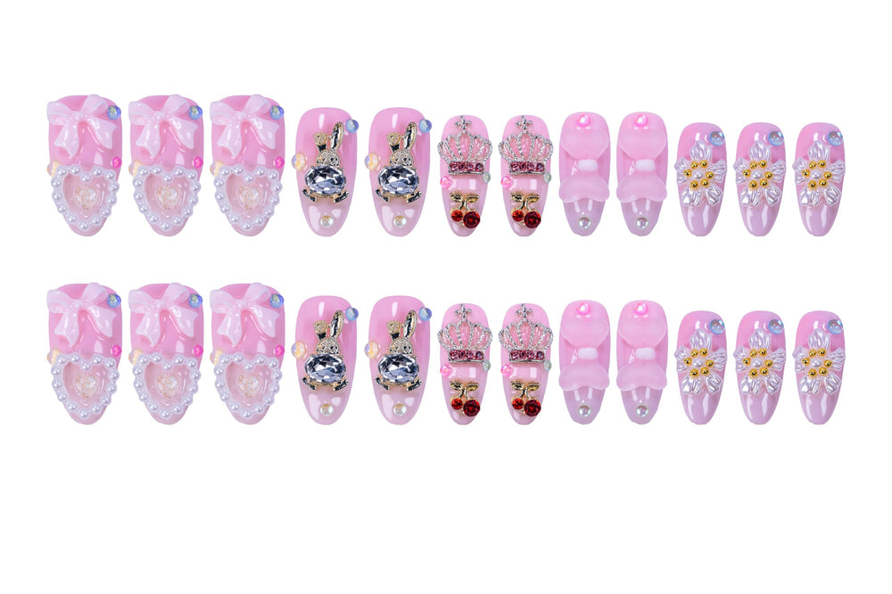 Atuhua 12-sizes package ensures comfortable fit across nail shapes.