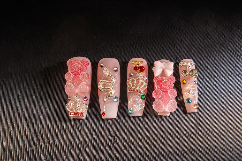 Atuhua easy 5-minute application for quick, polished nails