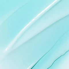 AVON Organist Rosemary Mint Strengthening Conditioner application scene highlights refreshing scalp feel.