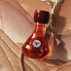 AVON Wild Country Aftershave Splash packaging highlighting masculine aesthetic, ideal for gifting.