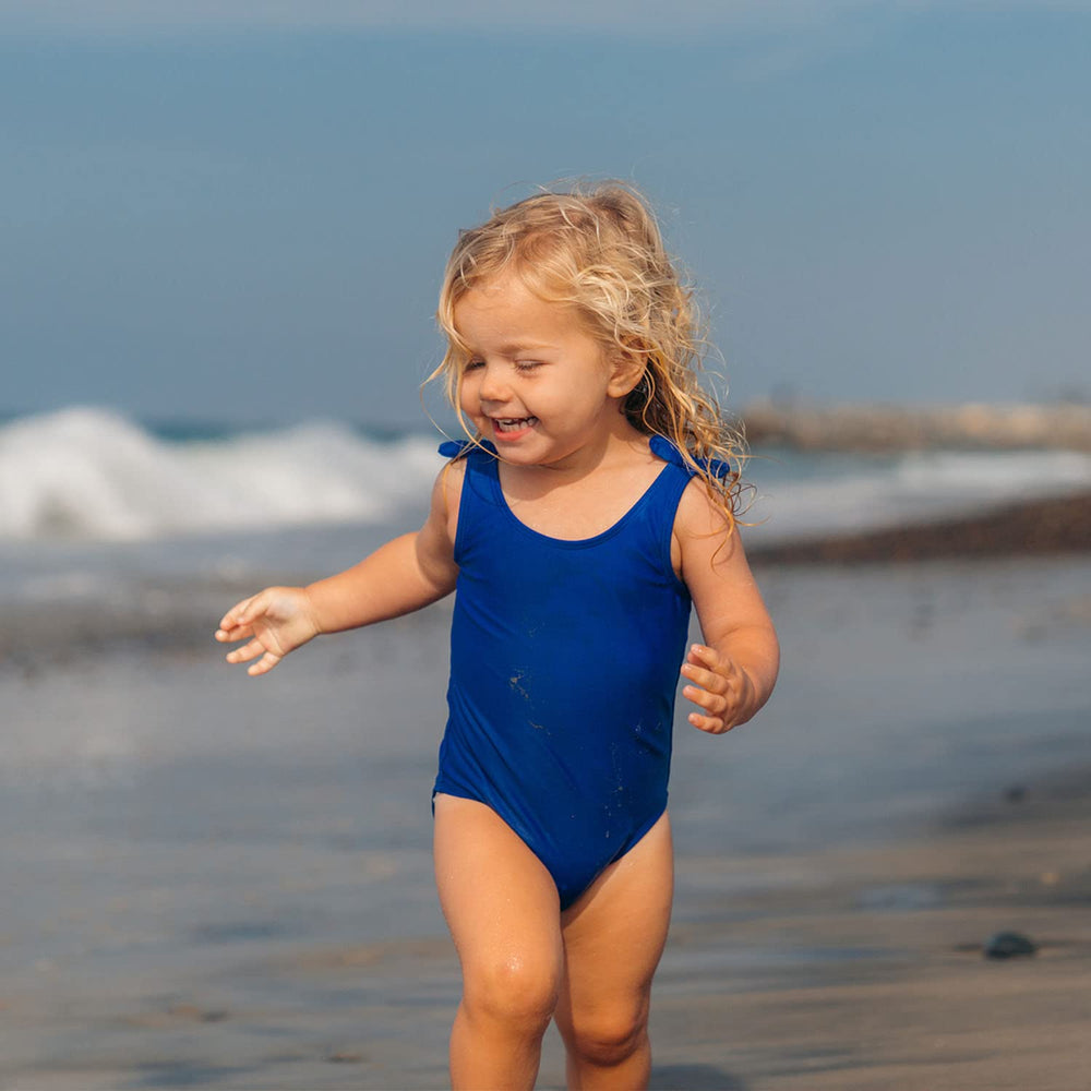 Badger Kids Mineral Sunscreen Cream SPF 40 Hawaii approved for family days.