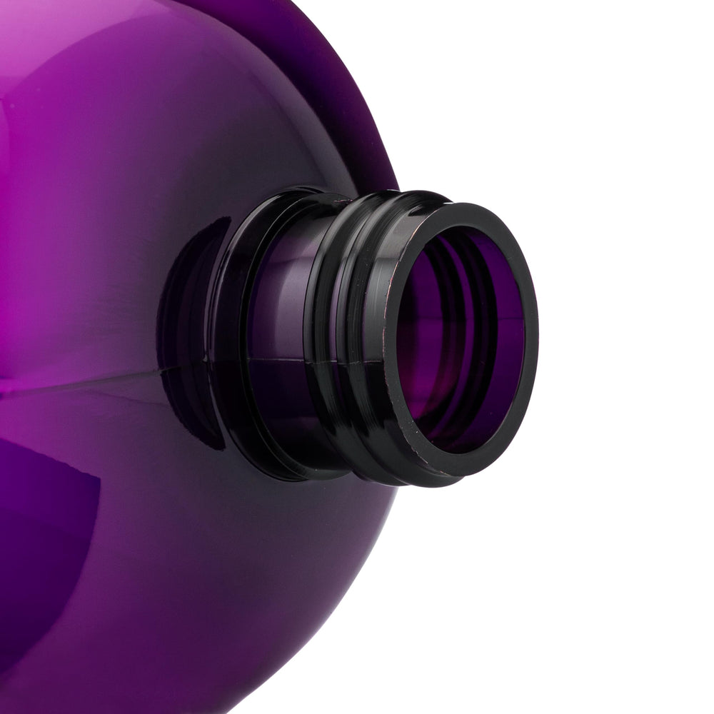 Disc-top pump demonstrates precise one-handed dispensing of product.