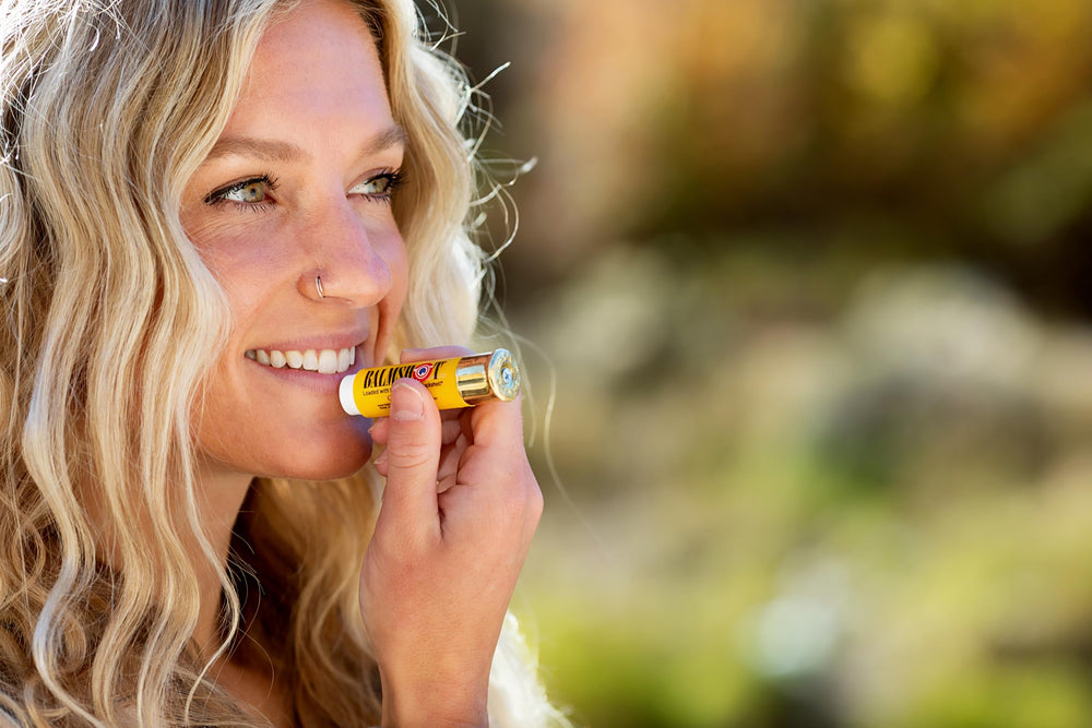 Premium natural ingredients beeswax aloe vitamin E Balmshot lip balm