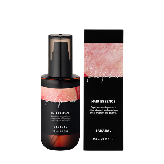BANANAL bottle pour demonstrates lightweight shine and quick absorption