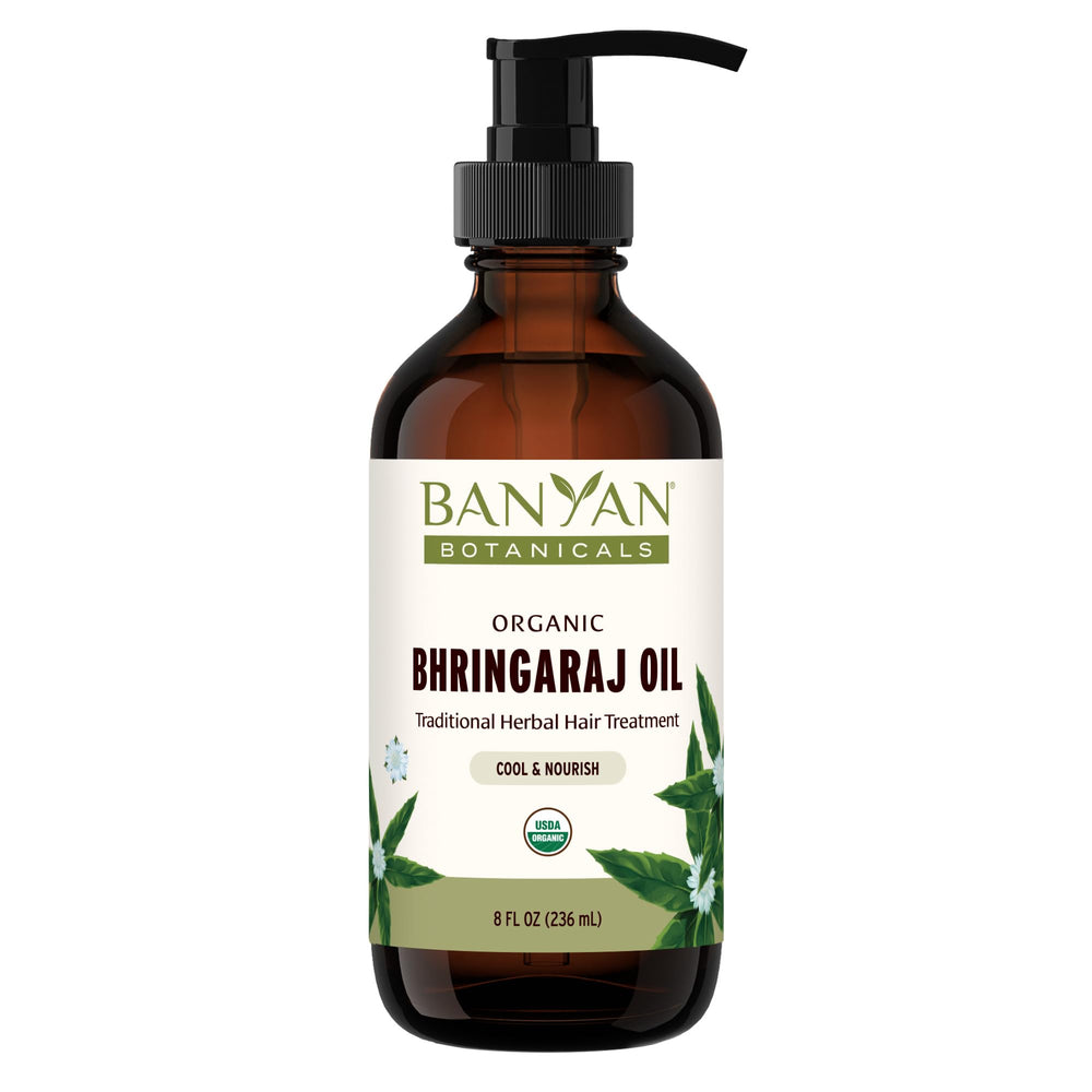Banyan Botanicals Organic Bhringaraj Oil bottle for healthy hair growth support.
