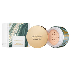 BareMinerals Deluxe Mineral Veil compact open for a lightweight translucent finish