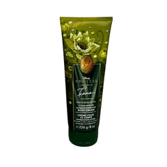 Limited edition Bath & Body Works Princess Collection label on gift set.