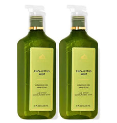 Bath & Body Works cleansing gel hand soap with eucalyptus spearmint delivers a rich lather for clean hands