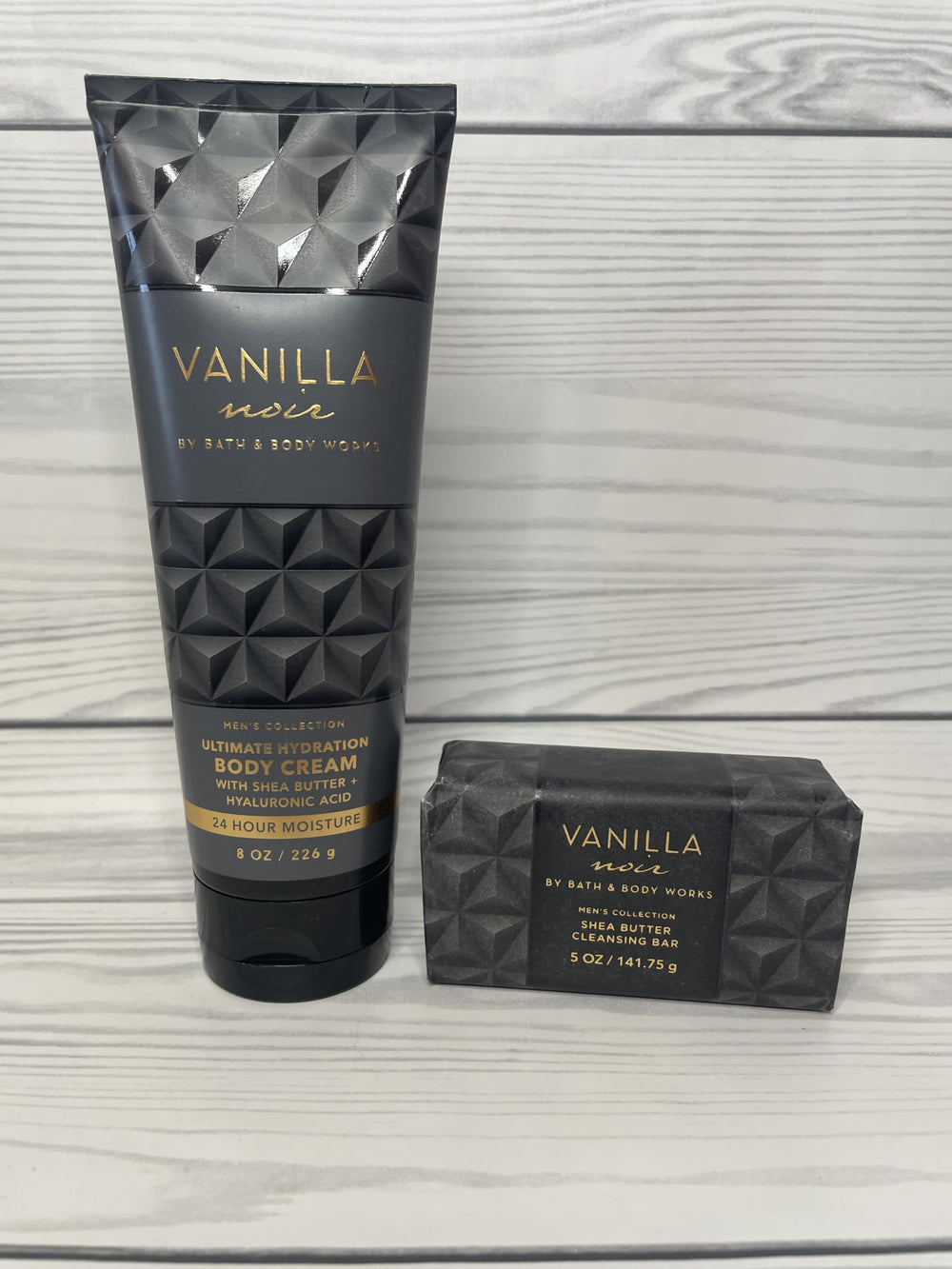 Vanilla Noir Shea Butter Bar Soap 5oz image highlighting cleansing and nourishment