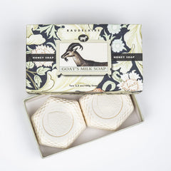 Baudelaire Honey Soap Goat's Milk Bar A: gentle cleansing for sensitive skin
