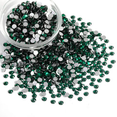 BEADSLAND emerald flatback rhinestones for clothing embellishments.