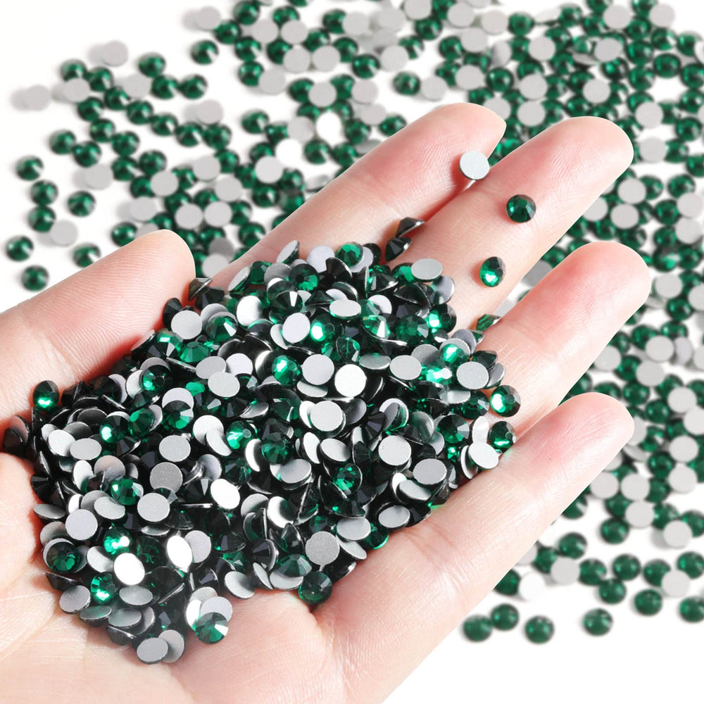 BEADSLAND emerald rhinestones ideal for nail art and glassy shine.
