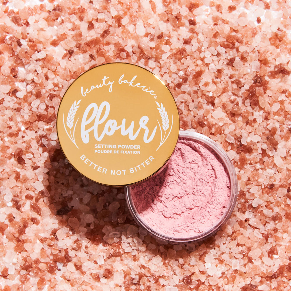Beauty Bakerie Flour Setting Powder powder-dispense close-up demonstrates easy, breathable application
