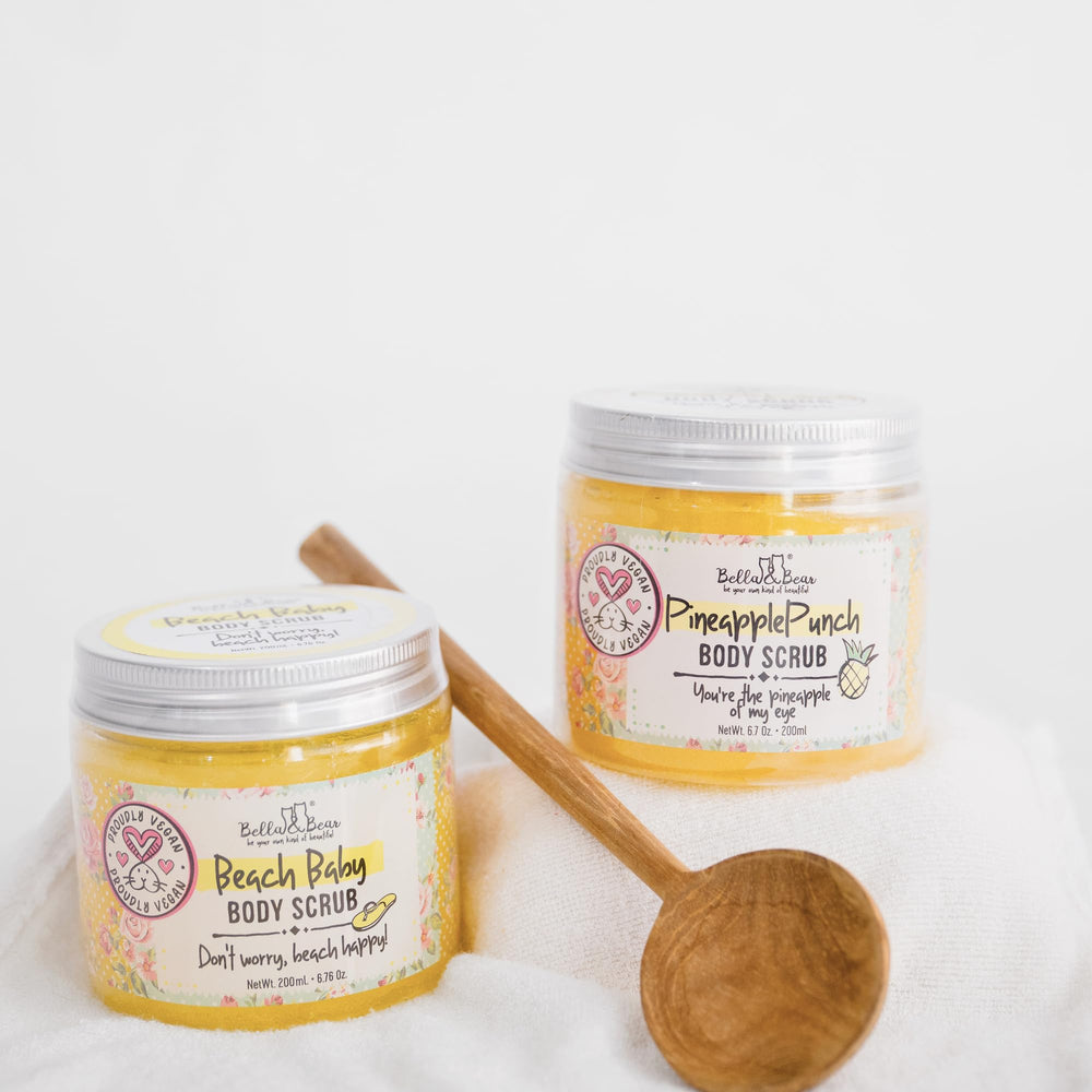 Bella and Bear glycerin-rich formula helps attract moisture for hydrated skin.