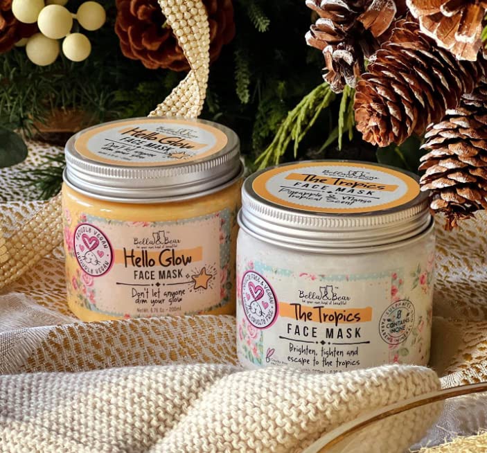 Application of Bella & Bear Tropics mask on skin for refreshing feel
