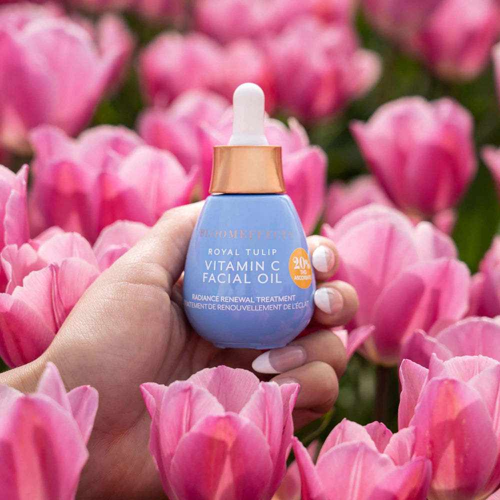 Bloomeffects Royal Tulip Vitamin C Oil ingredients close-up highlights antioxidants and vitamins