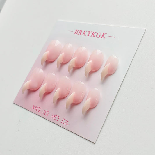 BRKYKGK Cat Claw Press-On Nails package ready for fast glam.