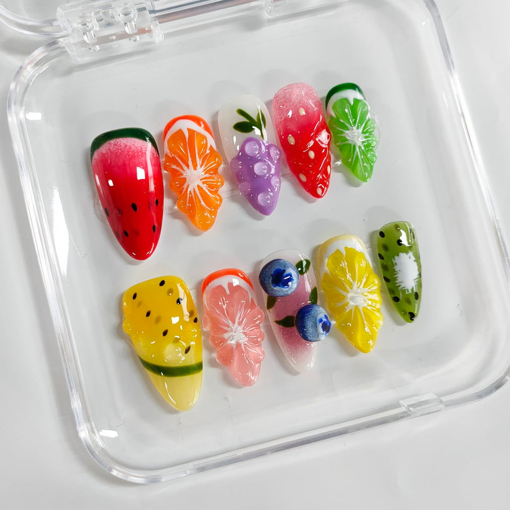 BRKYKGK strawberry kiwi blueberry pattern for vibrant seasonal style
