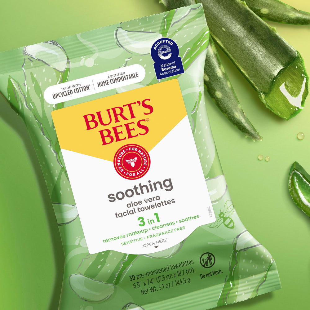 Burt's Bees face wipes in soft cotton fiber texture