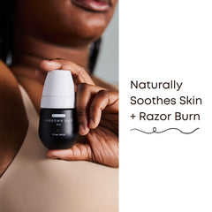 Sweet Escape Oil drops for targeted application and rapid soothing after shaving.