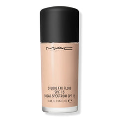 By M.A.C Studio Fix Fluid Foundation SPF 15 bottle shows natural matte finish.