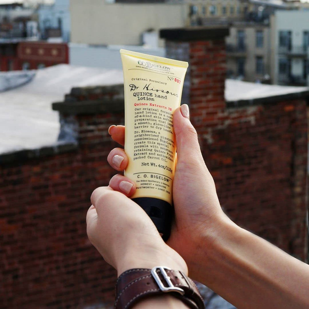 Carrot oil ingredient emphasizes antioxidant hydration for the hands.