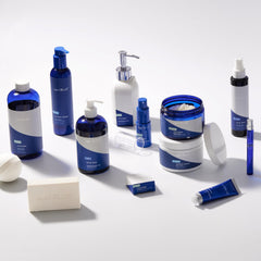Capri Blue Volcano Bubble Bath pour action demonstrates easy setup and indulgent bubbles.