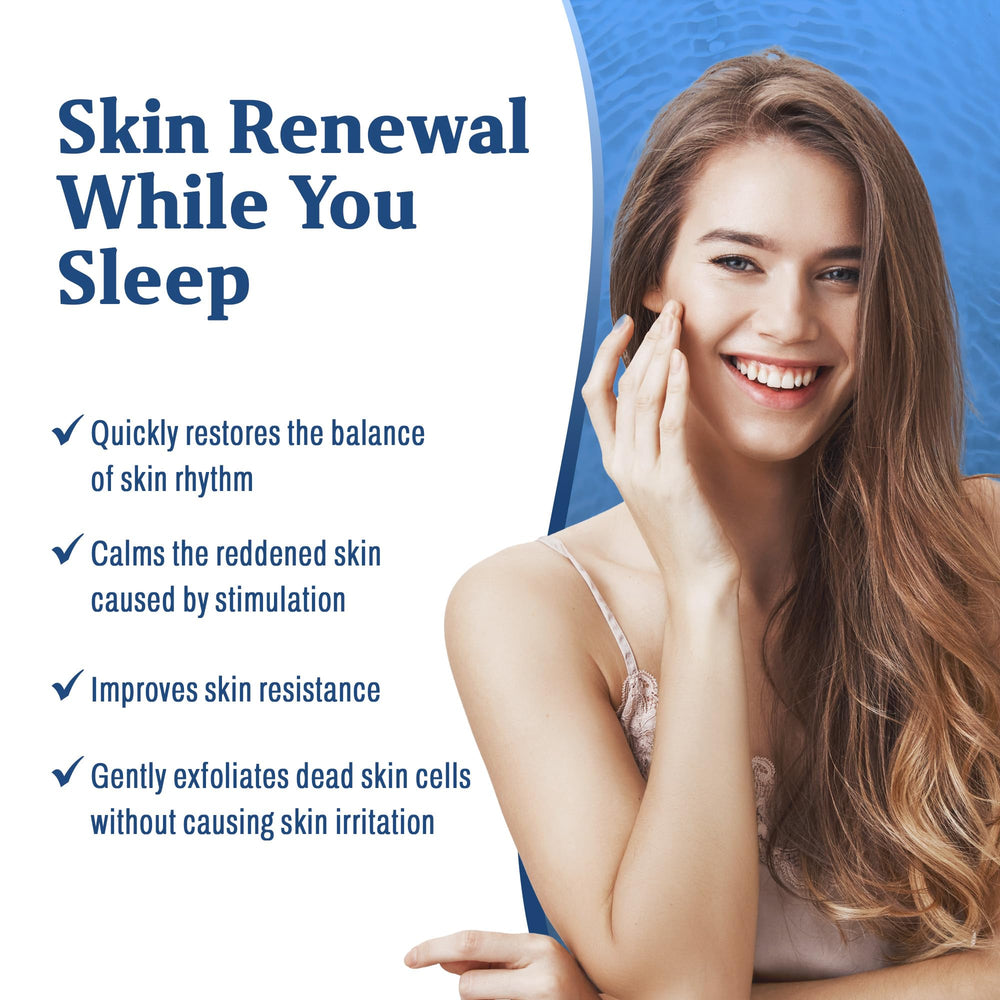 Carenology 95 RE:BLUE Night Oil texture close up shows lightweight, non sticky absorption.