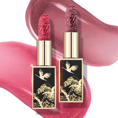 Catkin Moist Lipstick packaging close-up highlighting premium hydration
