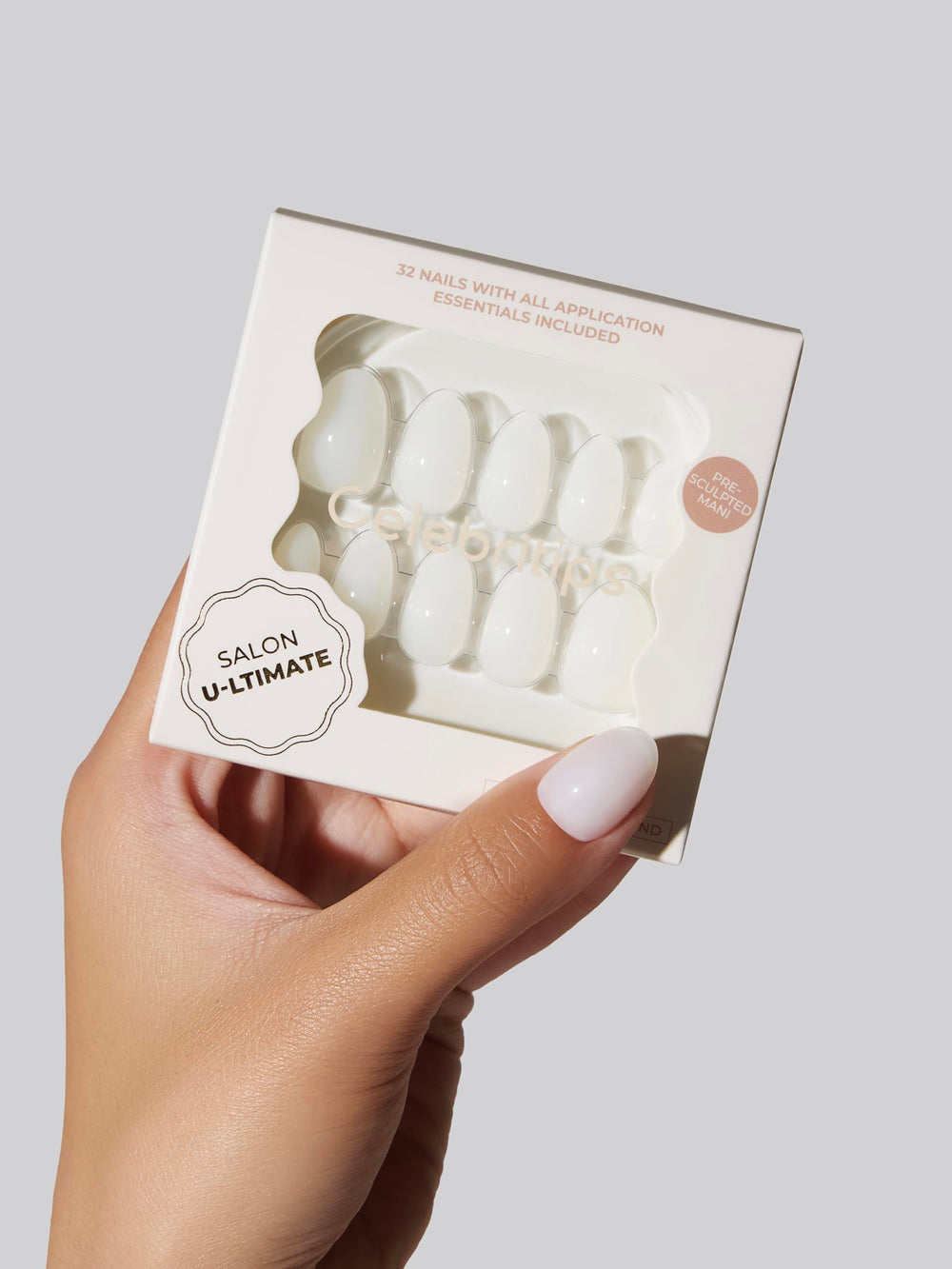 U-edges design of Celebritips nails prevents lifting and snagging